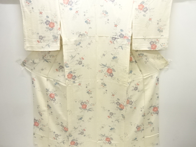 縮緬地花模様単衣小紋着物